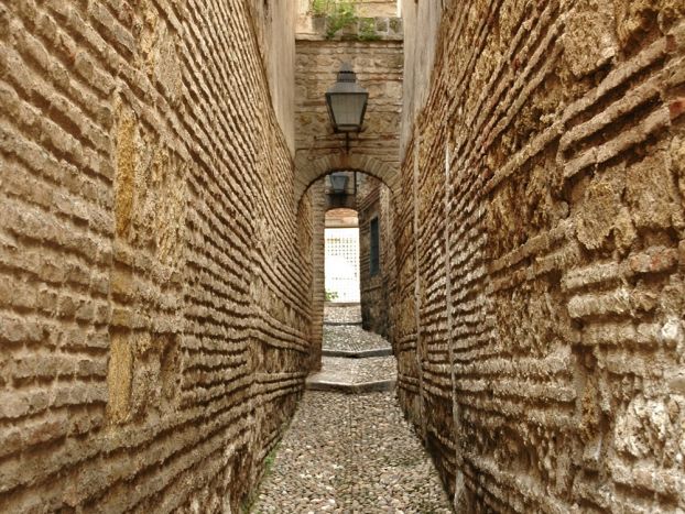Calleja de los Arquillos