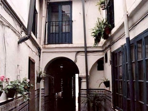 Plaza del Conde de Priego, 4